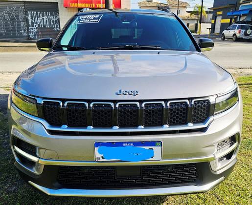 JEEP COMMANDER 1.3 T270 TURBO FLEX LIMITED AT6 JEEP COMMANDER 1.3 T270 TURBO FLEX LIMITED AT6